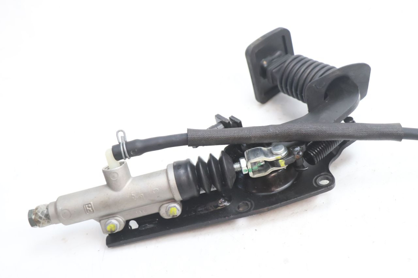 photo de PEDAL DE FRENO PIAGGIO MP3 LT 300 (2010 - 2016) - Detalle de la pieza