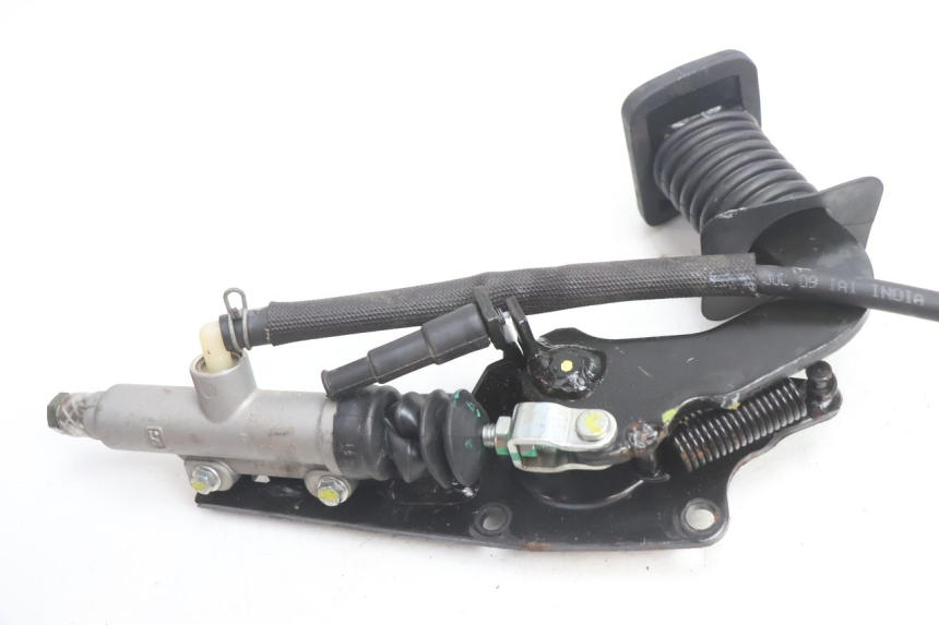 photo de PEDAL DE FRENO PIAGGIO MP3 LT 400 (2007 - 2012) - Otra perspectiva