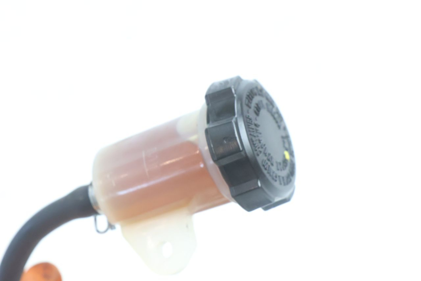 photo de PEDAL FRENO PIAGGIO MP3 500 (2016 - 2018) - Primer plano técnico