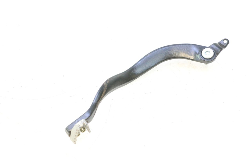 photo de PEDAL DE FRENO APOLLO RFZ 150 - Primer plano técnico