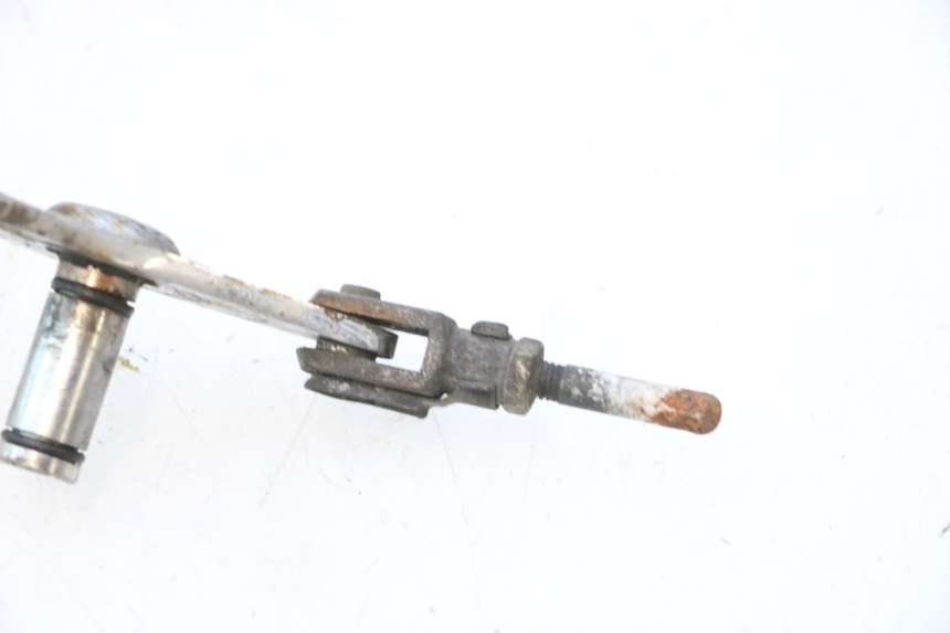 photo de PEDAL FRENO MZ RT 125 (2000 - 2008) - Primer plano técnico