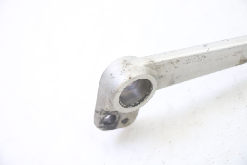 photo de PEDAL FRENO TRIUMPH SPRINT 900 (1995 - 1998) - Detalle de la pieza