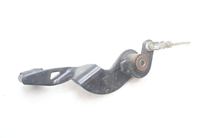 photo de PEDAL FRENO CAN-AM SPYDER RS 1000 (2008 - 2012) - Detalles de los puntos de fijación