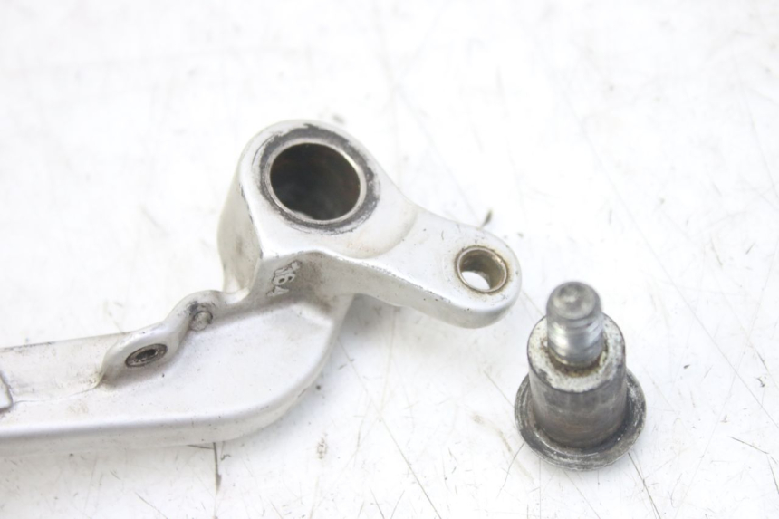 photo de PEDAL DE FRENO YAMAHA YZF R1 1000 (2007 - 2008) - Detalle de la pieza