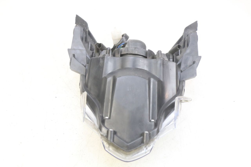 photo de FARO DELANTERO KYMCO AGILITY 16+ 4T 50 (2018 - 2023) - Primer plano técnico