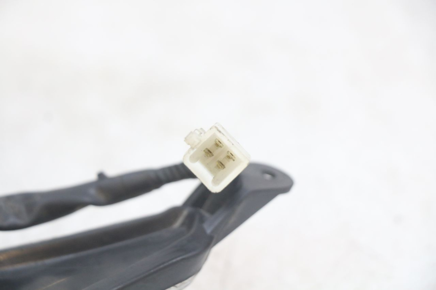 photo de FARO DELANTERO KYMCO AGILITY 4T 50 (2005 - 2018) - Primer plano técnico