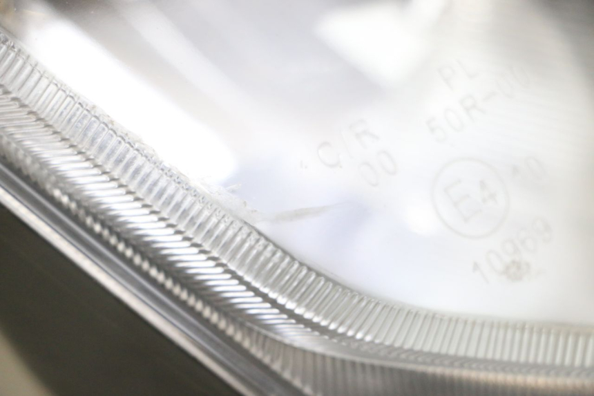 photo de FARO DELANTERO KYMCO AGILITY 4T 50 (2005 - 2018) - Estado de la superficie y material