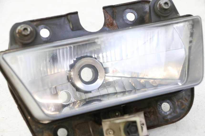 photo de FARO DELANTERO BMW C1 125 (2000 - 2003) - Detalles de los puntos de fijación