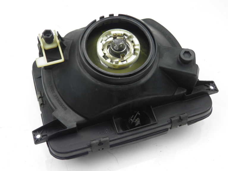 photo de FARO DELANTERO BMW K100 ABS 1000 (1989 - 1995) - Estado de la superficie y material