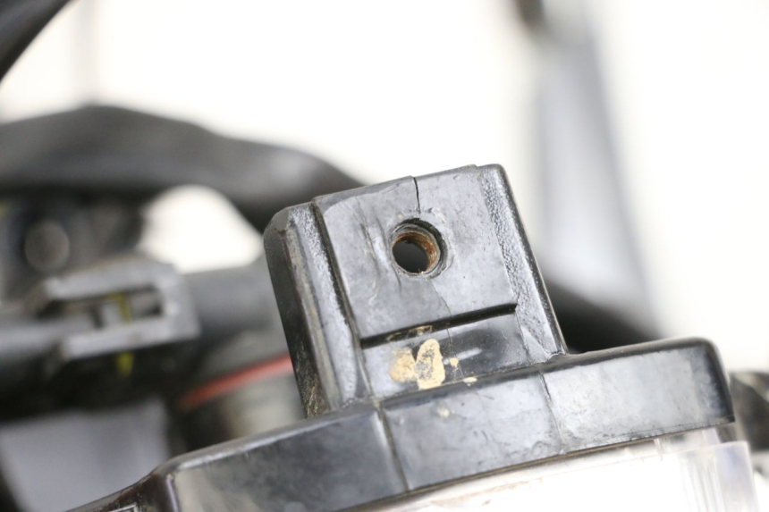 photo de FARO DELANTERO MAG POWER BOMBERS 4T 50 (2016 - 2026) - Primer plano de alta resolución