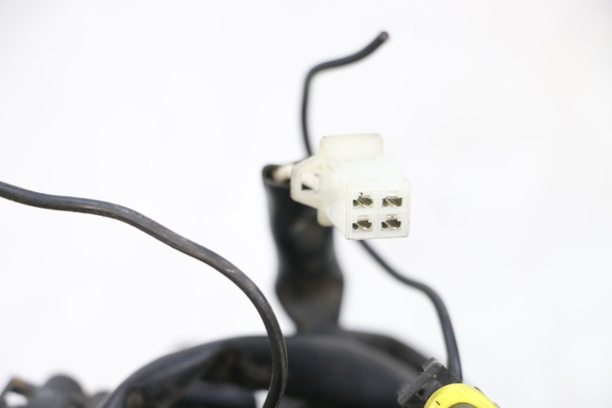 photo de FARO DELANTERO MAG POWER BOMBERS 4T 50 (2016 - 2026) - Ángulo de visión alternativo