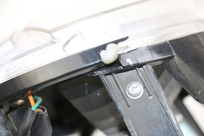 photo de FARO DELANTERO MAG POWER BOMBERS 4T 50 (2016 - 2026) - Vista general del producto