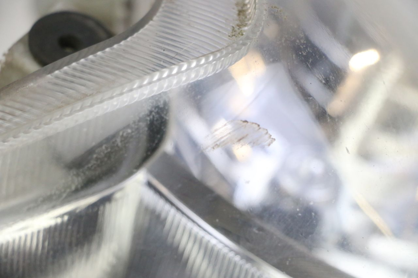 photo de FARO DELANTERO SUZUKI BURGMAN 125 (2007 - 2014) - Otra perspectiva