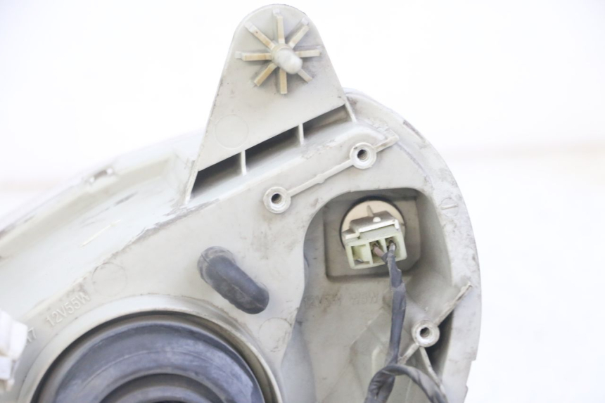 photo de FARO DELANTERO SUZUKI BURGMAN 125 (2007 - 2014) - Características distintivas