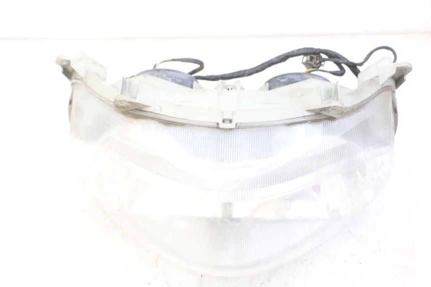 photo de FARO DELANTERO SUZUKI BURGMAN 125 (2007 - 2014) - Estado de la superficie y material