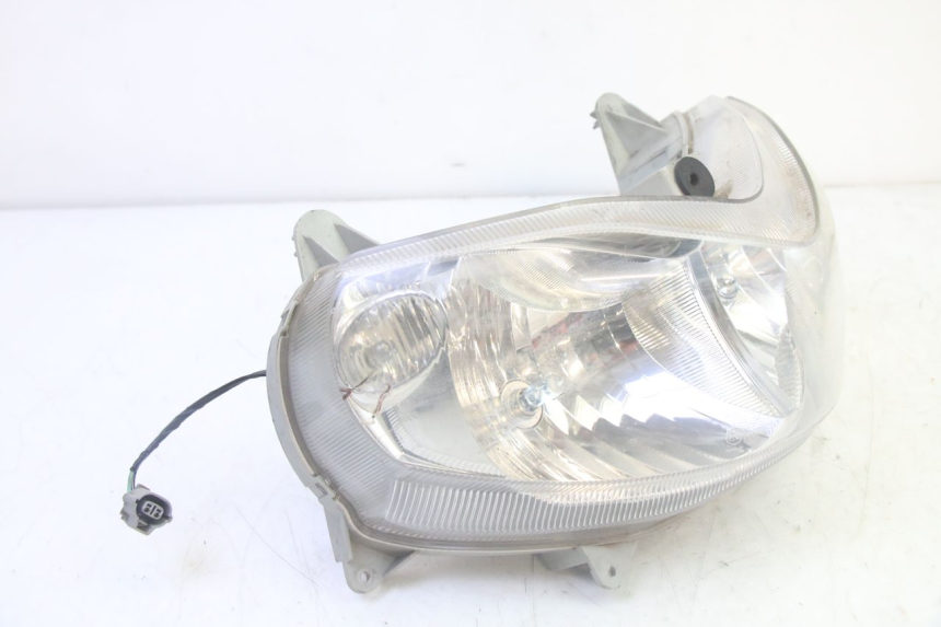 photo de FARO DELANTERO SUZUKI BURGMAN 125 (2007 - 2014) - Detalle de la pieza