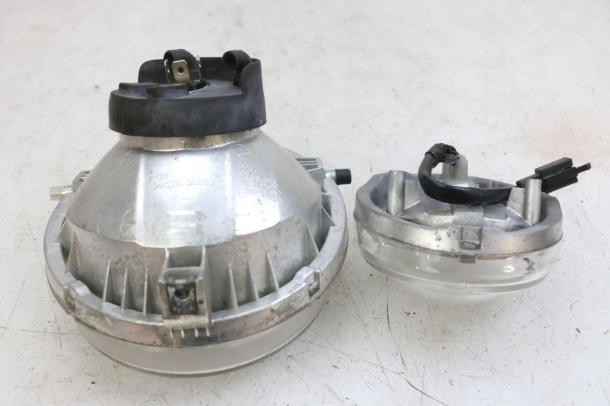 photo de FARO DELANTERO YAMAHA BW'S BWS 125 (2010 - 2013) - Detalle de la pieza