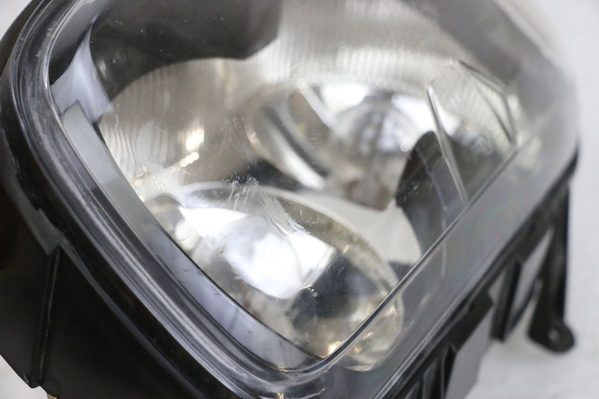 photo de FARO DELANTERO YAMAHA BW'S EASY 50 (2013 - 2016) - Detalles de los puntos de fijación