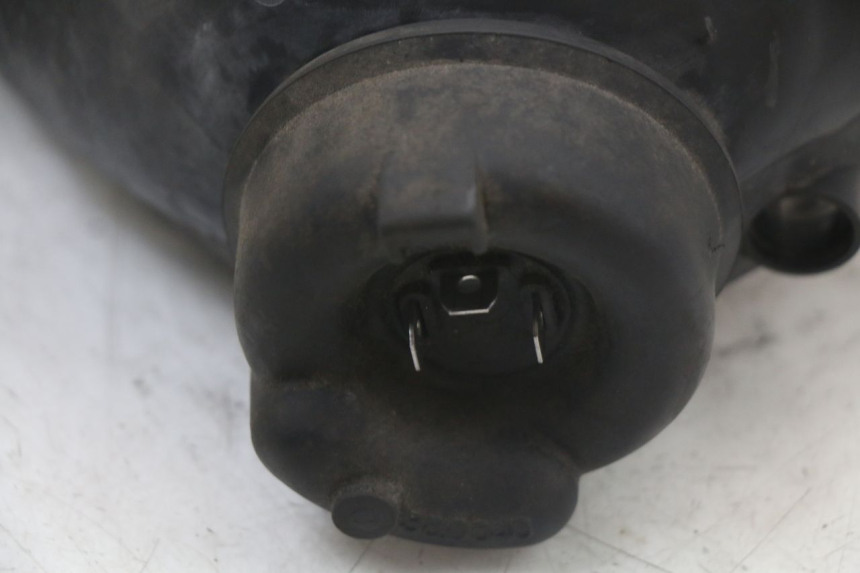 photo de FARO DELANTERO BMW C1 125 (2000 - 2003) - Detalles de los puntos de fijación