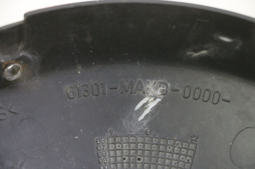 photo de FARO DELANTERO HONDA CBF 500 (2004 - 2007) - Primer plano de alta resolución