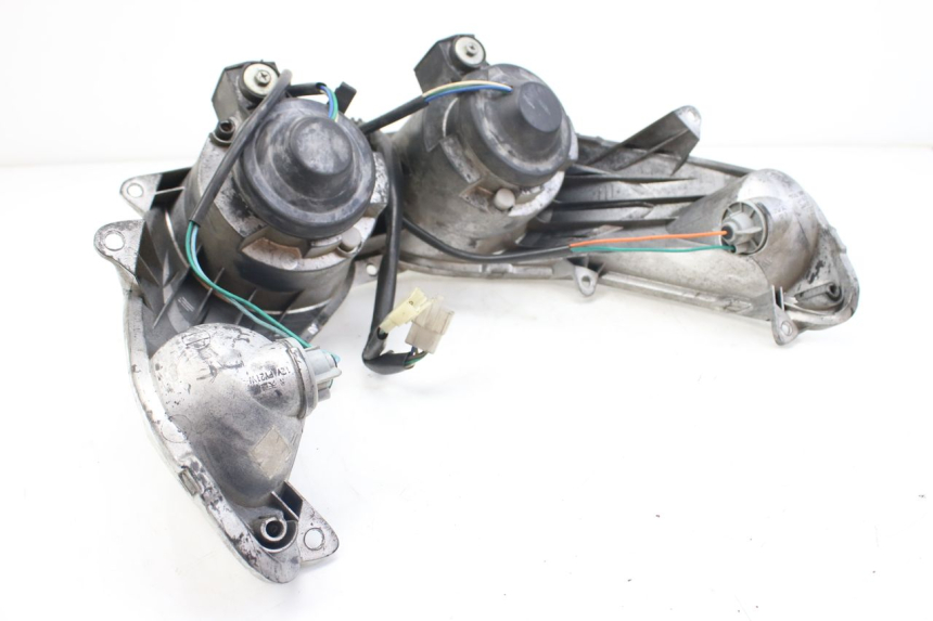 photo de FARO DELANTERO SYM CITYCOM CITY COM 125 (2009 - 2014) - Otra perspectiva