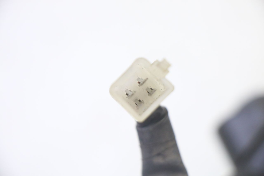 photo de FARO DELANTERO PEUGEOT CITYSTAR 50 (2013 - 2017) - Zoom sobre los componentes