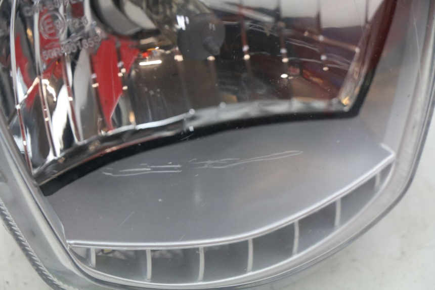 photo de FARO DELANTERO RIDE CLASSIC 2T 50 (2014 - 2022) - Detalle de la pieza