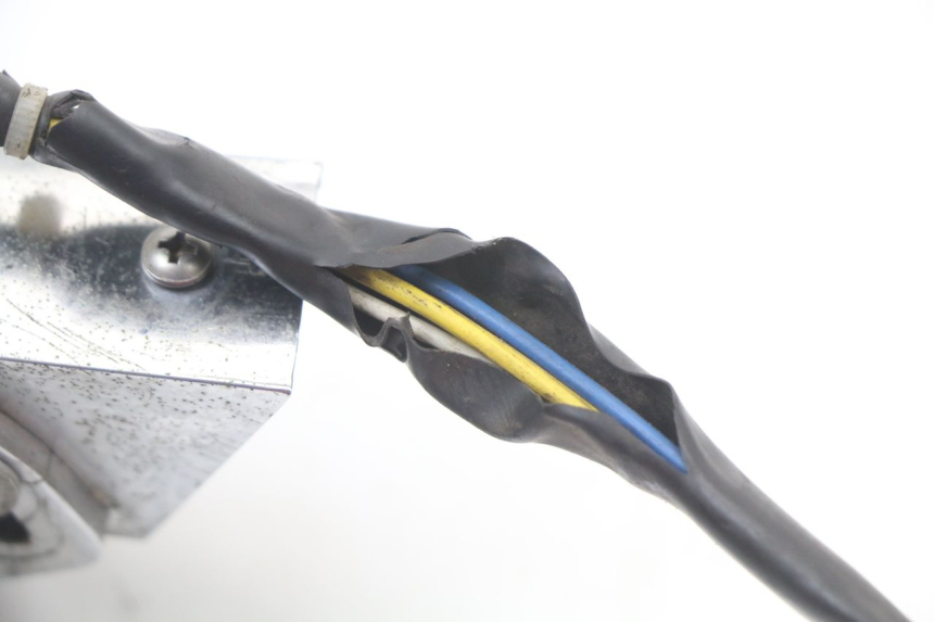 photo de FARO DELANTERO APRILIA CLASSIC 125 (1995 - 2001) - Primer plano técnico
