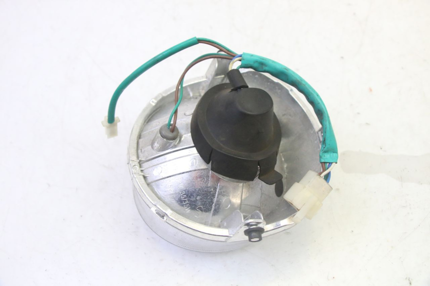 photo de FARO DELANTERO SYM CROX 4T 50 (2016 - 2023) - Estado de la superficie y material