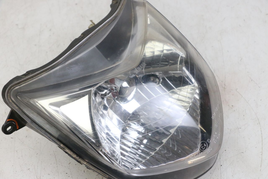 photo de FARO DELANTERO YAMAHA CYGNUS X 125 (2004 - 2007) - Características distintivas