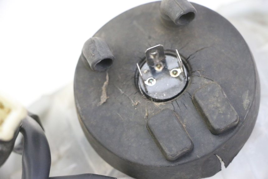 photo de FARO DELANTERO DAELIM BESBI 125 (2007 - 2008) - Otra perspectiva