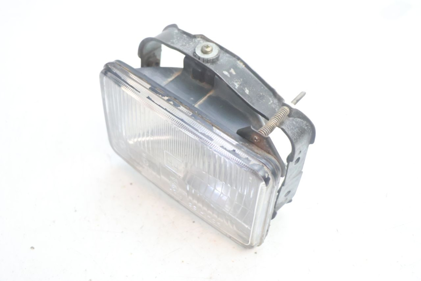 photo de FARO DELANTERO SUZUKI DR S 600 (1985 - 1989) - Zoom estado de uso