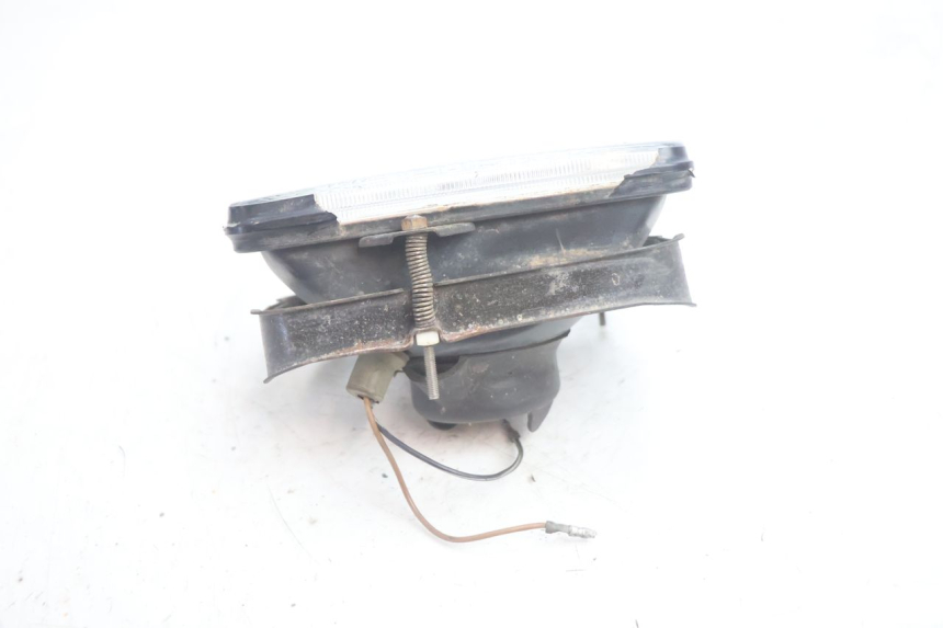 photo de FARO DELANTERO SUZUKI DR S 600 (1985 - 1989) - Primer plano técnico