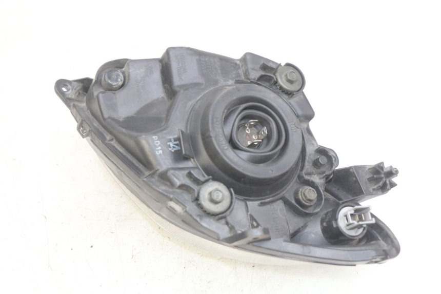 photo de FARO DELANTERO DERECHO SUZUKI BURGMAN 650 (2002 - 2004) - Otra perspectiva