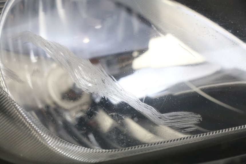 photo de FARO DELANTERO DERECHO SUZUKI BURGMAN 650 (2002 - 2004) - Recambio usado revisado