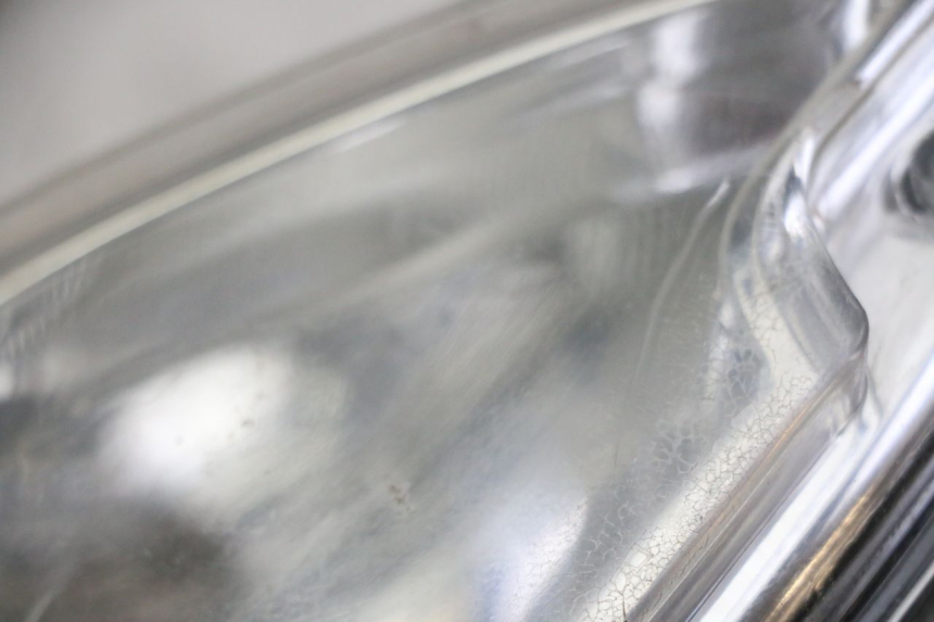 photo de FARO DELANTERO DERECHO PEUGEOT CITYSTAR 50 (2013 - 2017) - Detalle de la pieza