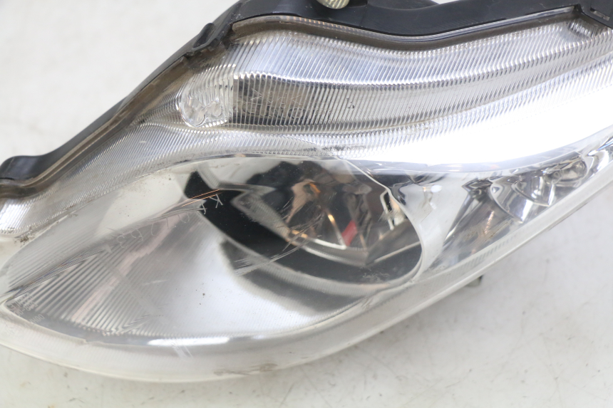 photo de FARO DELANTERO DERECHO HONDA FJS SILVERWING SILVER WING 400 (2009 - 2016) - Detalle de la pieza