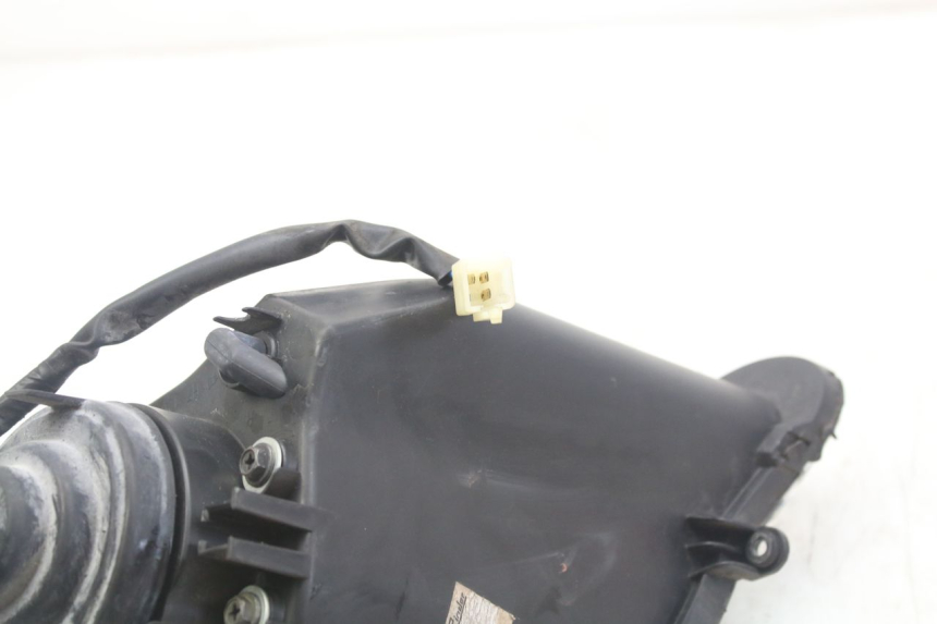 photo de FARO DELANTERO DERECHA PEUGEOT GEOPOLIS RS 125 (2007 - 2009) - Otra perspectiva