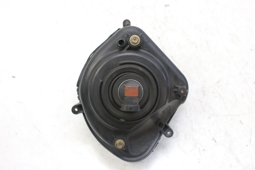 photo de FARO DELANTERO DERECHO DERBI GPR 50 (2004 - 2009) - Detalle de la pieza