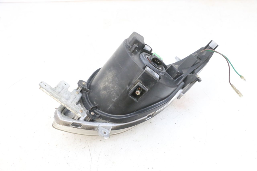 photo de FARO DELANTERO DERECHA SYM GTS EVO 125 (2009 - 2013) - Estado de la superficie y material