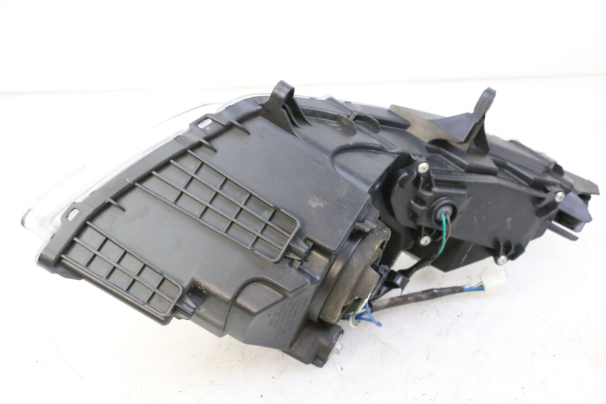 photo de FARO DELANTERO DERECHA SYM JOYMAX 125 (2010 - 2017) - Marcados y referencias originales