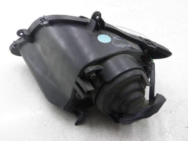 photo de FARO DELANTERO DERECHA PEUGEOT GEOPOLIS 250 (2006 - 2008) - Otra perspectiva