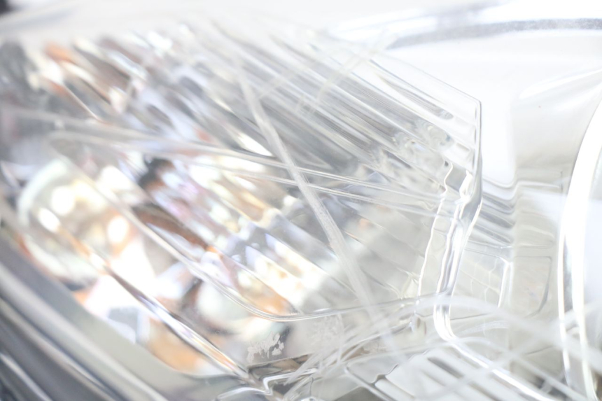 photo de FARO DELANTERO DERECHA PEUGEOT SATELIS 125 (2013 - 2018) - Otra perspectiva