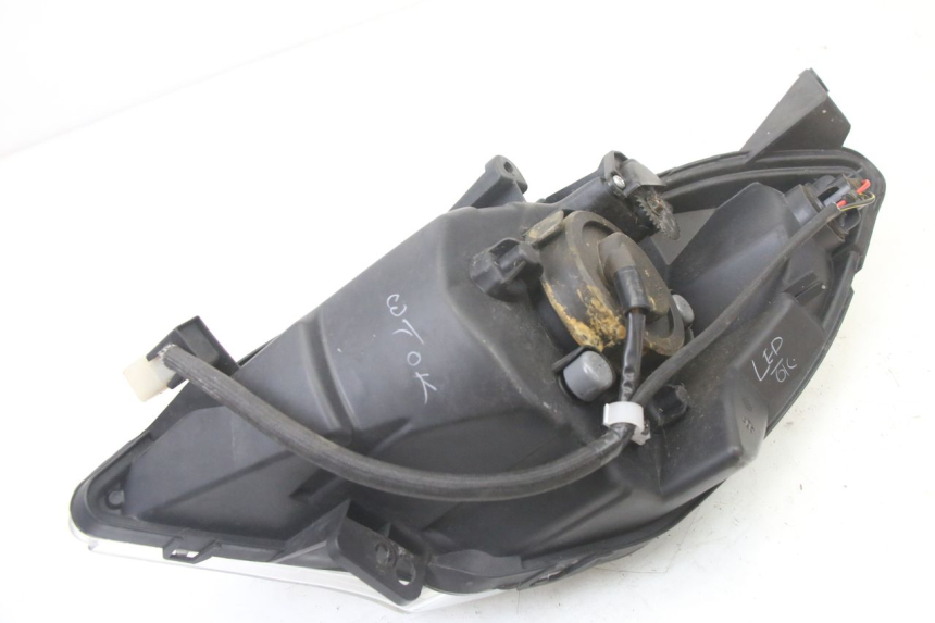 photo de FARO DELANTERO DERECHA PEUGEOT SATELIS 125 (2013 - 2018) - Recambio usado revisado