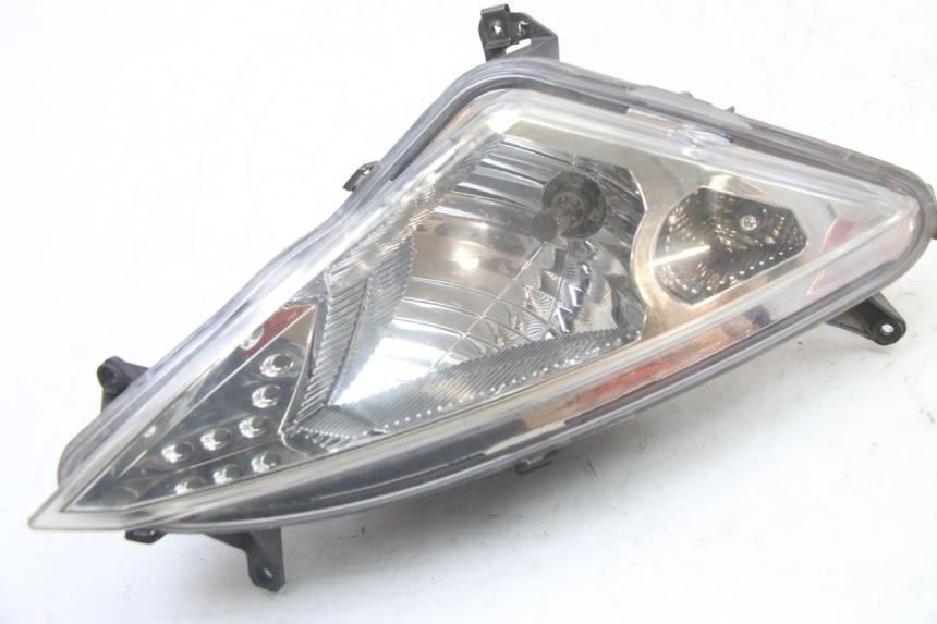 photo de FARO DELANTERO DERECHA PEUGEOT SPEEDFIGHT 3 LC 2T 50 (2009 - 2015) - Otra perspectiva