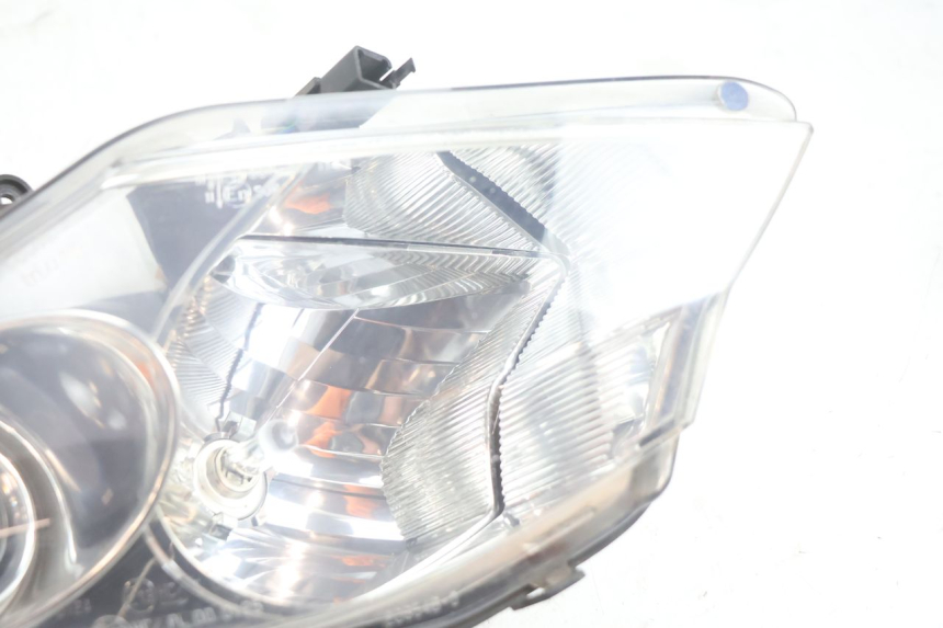 photo de FARO DELANTERO DERECHO PEUGEOT SATELIS 125 (2006 - 2009) - Zoom estado de uso