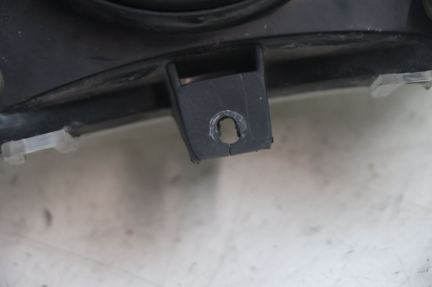 photo de FARO DELANTERO CF MOTO E-CHARM 125 (2005 - 2008) - Detalles de los puntos de fijación
