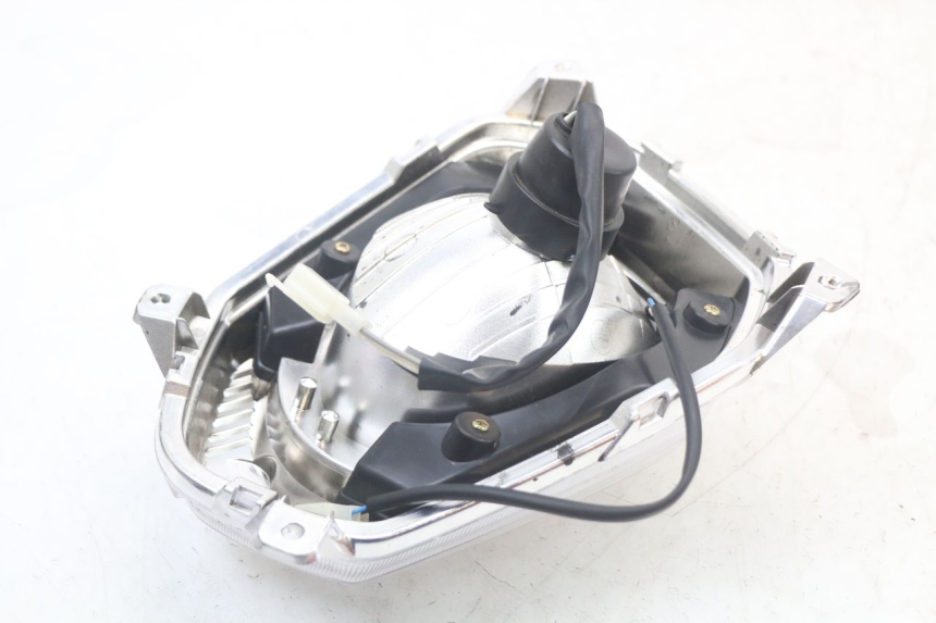 photo de FARO DELANTERO WAYSCRAL E-START 1 (2018 - 2022) - Detalles de los puntos de fijación