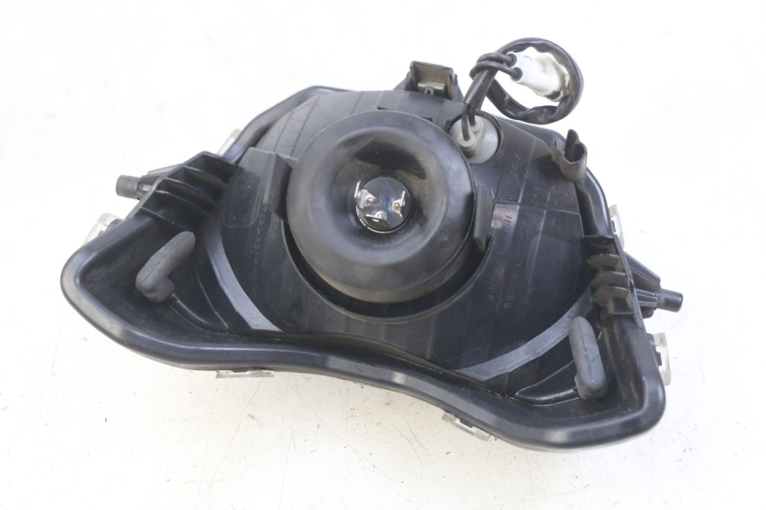 photo de FARO DELANTERO YAMAHA D'ELIGHT DELIGHT 125 (2017 - 2020) - Otra perspectiva