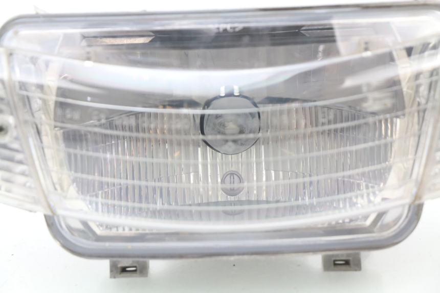 photo de FARO DELANTERO PEUGEOT ELYSEO 50 (1998 - 2001) - Primer plano de alta resolución